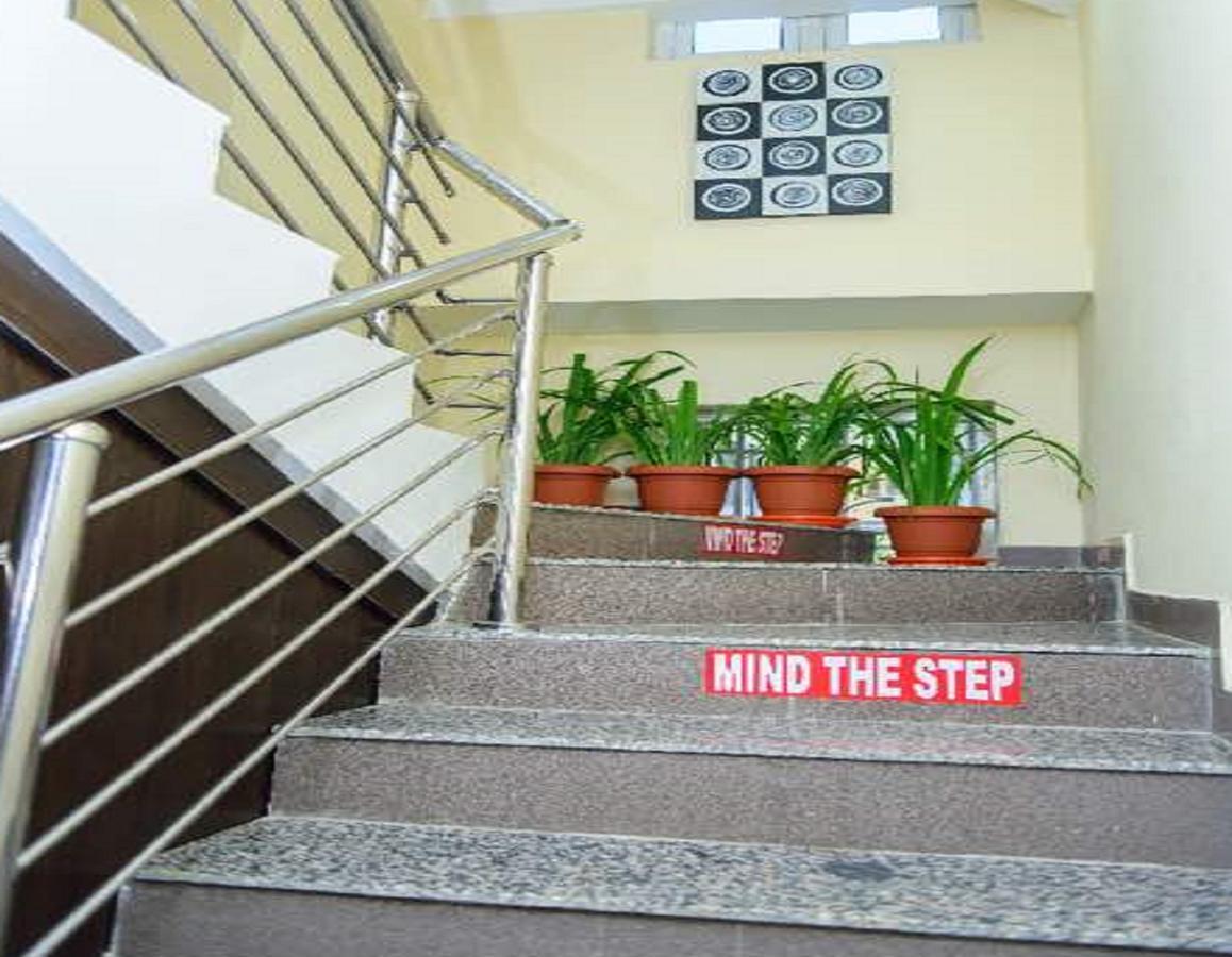 215 West Apartment Abuja Bagian luar foto