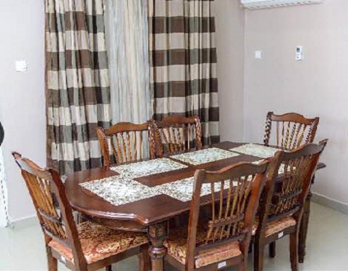 215 West Apartment Abuja Bagian luar foto