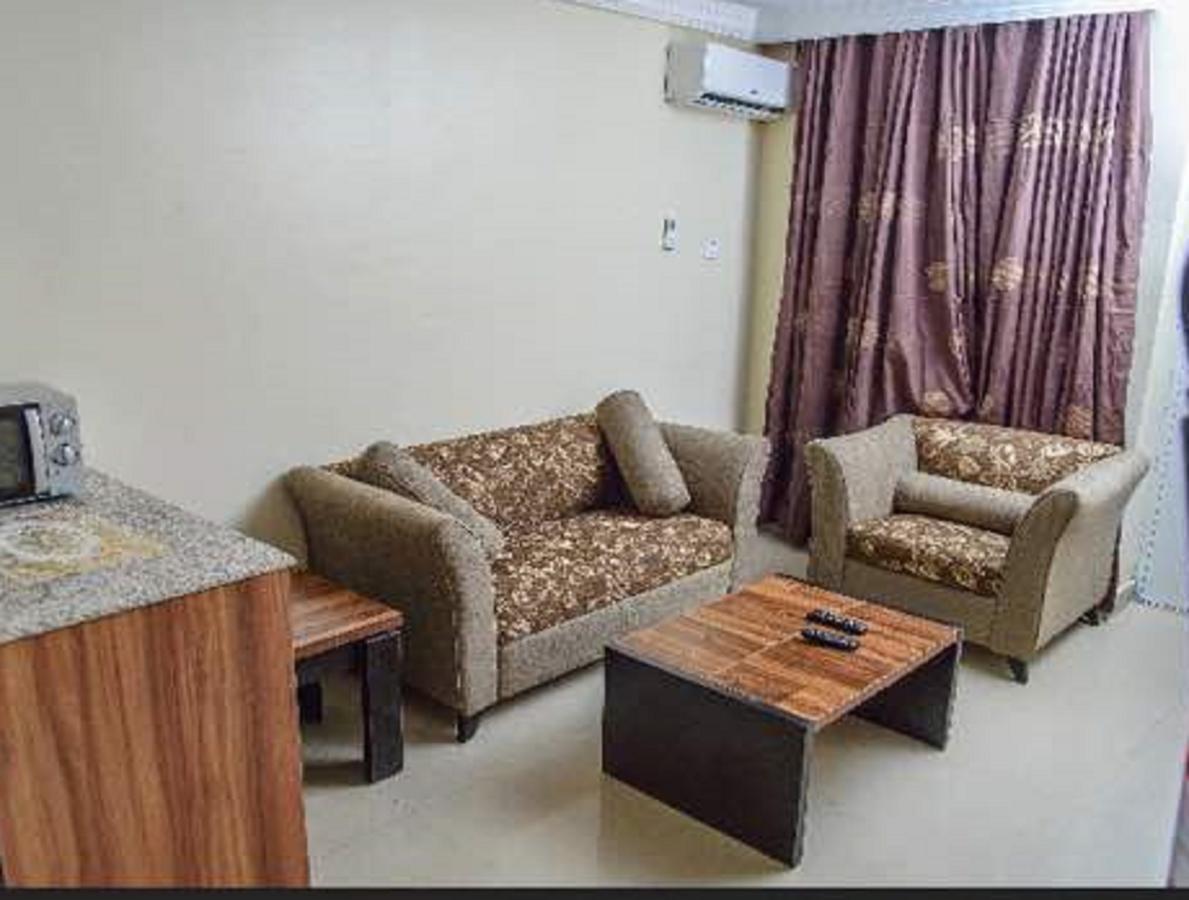 215 West Apartment Abuja Bagian luar foto